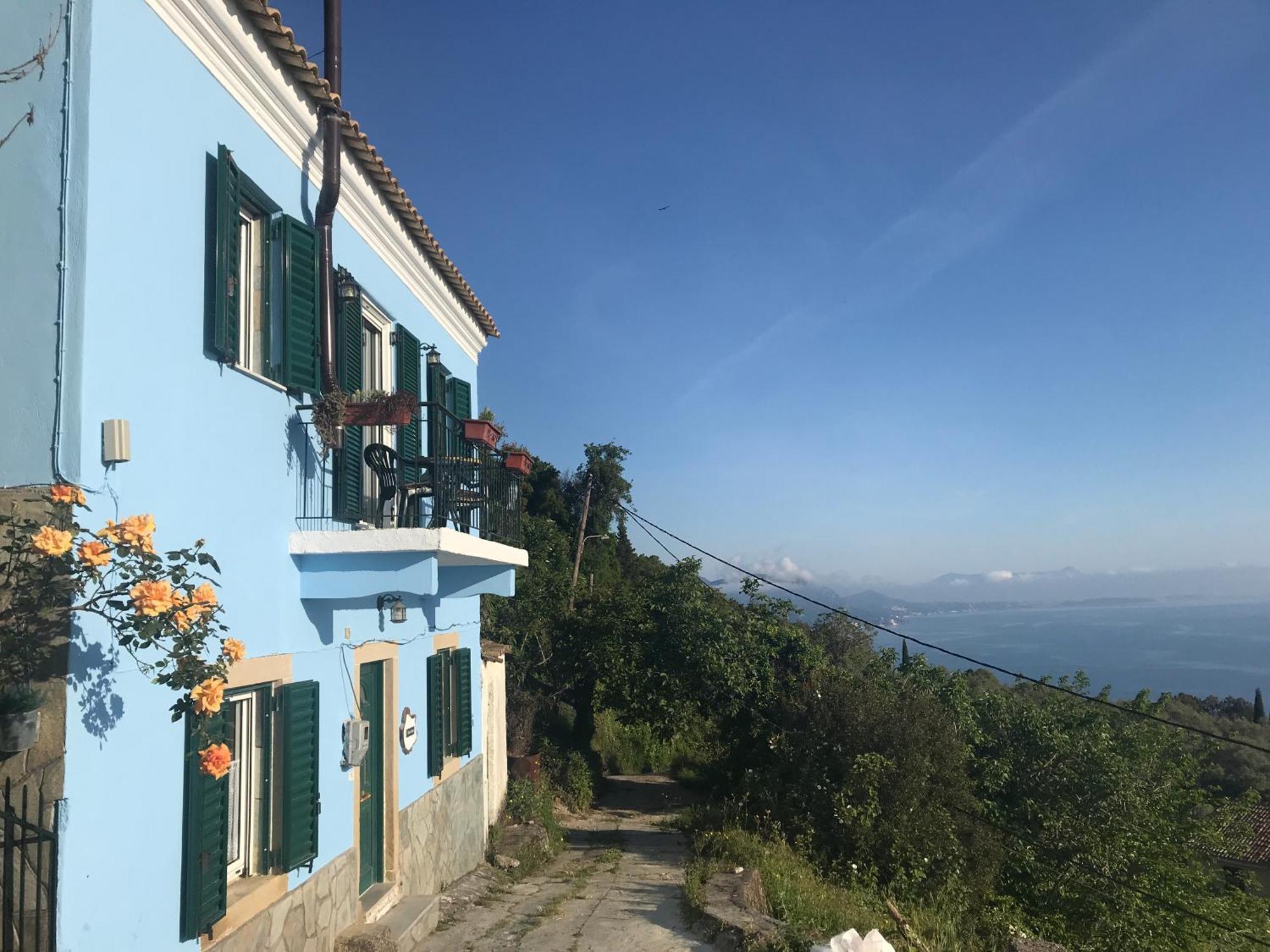 Theea Cottage - Wonderful Sea Views Chlomos 외부 사진