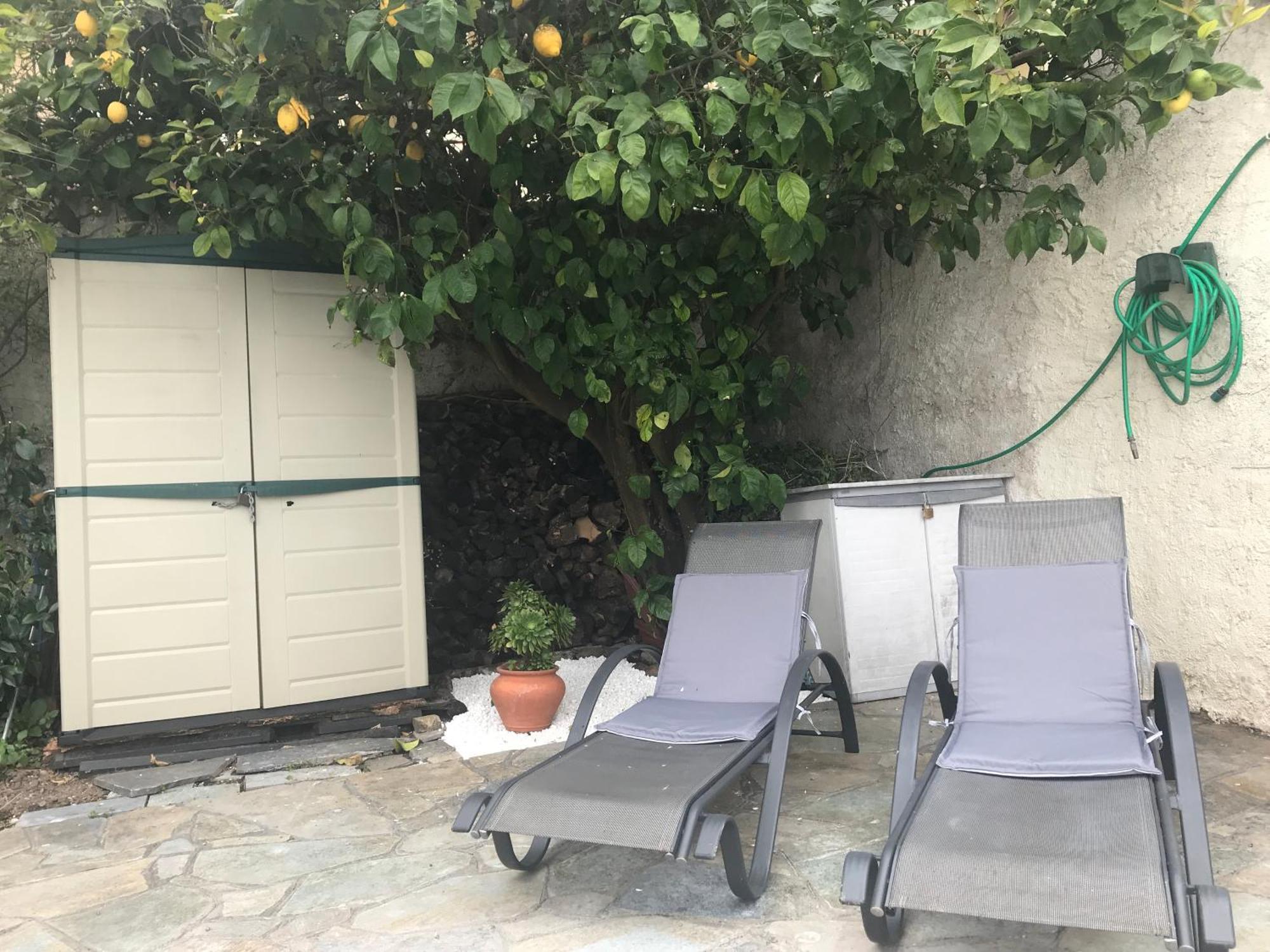 Theea Cottage - Wonderful Sea Views Chlomos 외부 사진