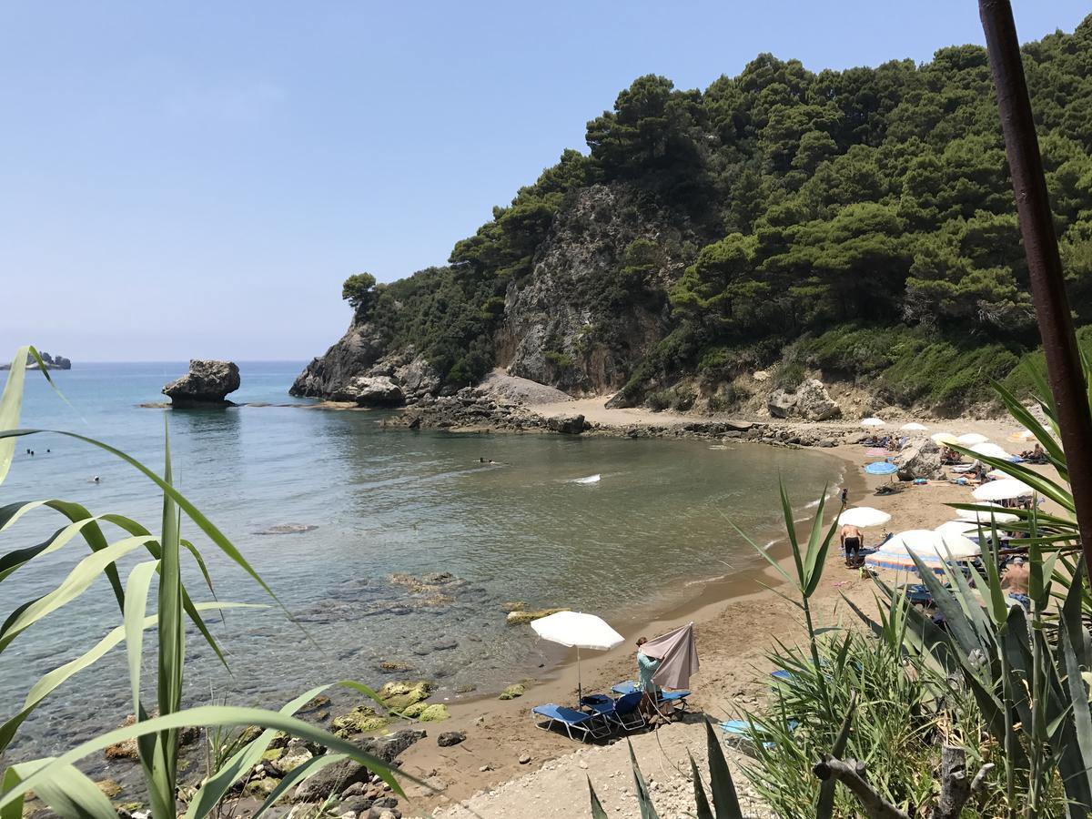 Theea Cottage - Wonderful Sea Views Chlomos 외부 사진